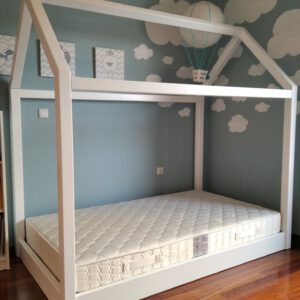 CLOUD HOUSE